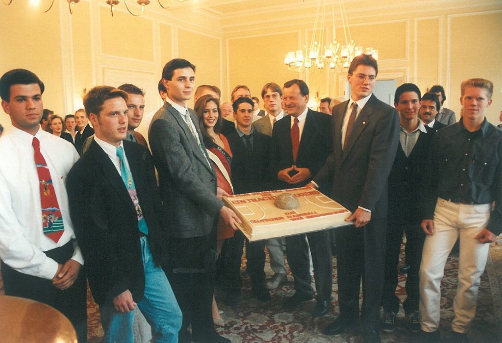 Juli 1996 - Eintracht Wiesbaden - Empfang beim OB