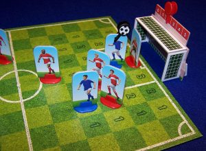 Fussball-Duell - Kopfball
