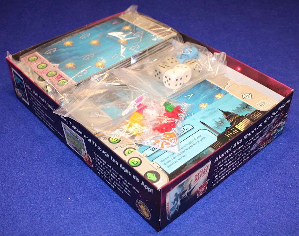 Under Falling Skies - voll